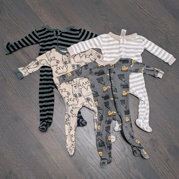 Gerber Baby Boys' 4-Pack Footed Pajamas, 6 Months - Picture 1 of 5